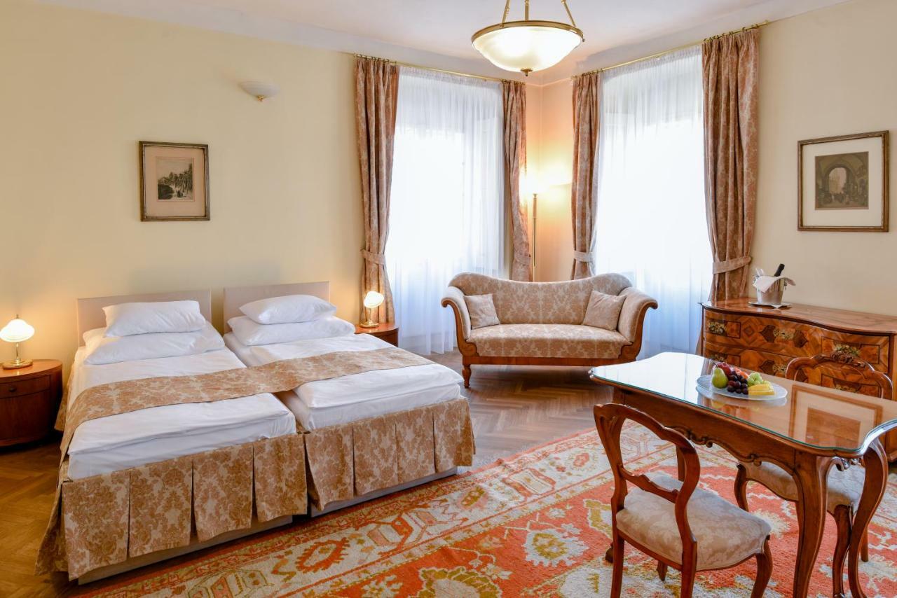 Chateau Liblice Бушице Экстерьер фото
